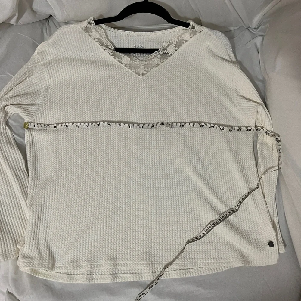 Justice waffle knit long sleeve shirt size 20-22